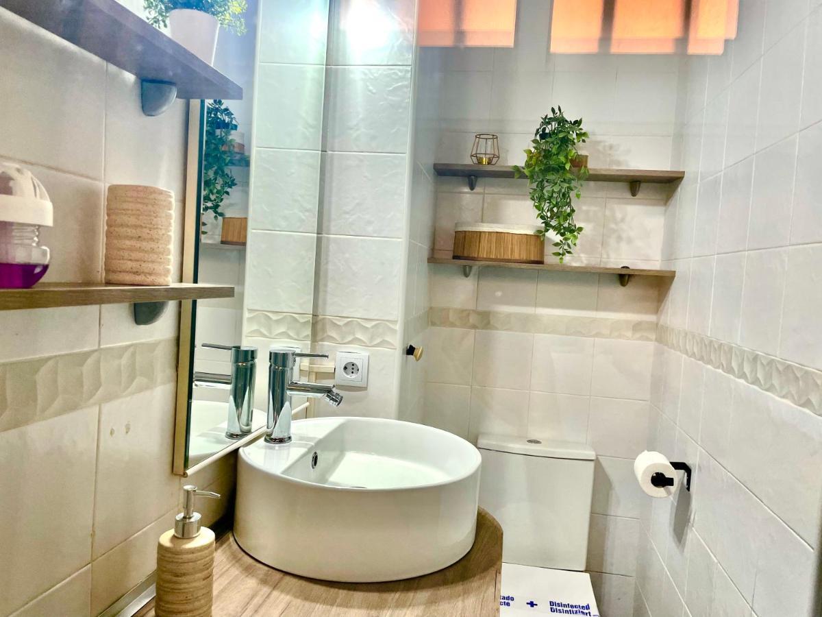 בנאלמדנה Luxury Suites Sunset Beach מראה חיצוני תמונה