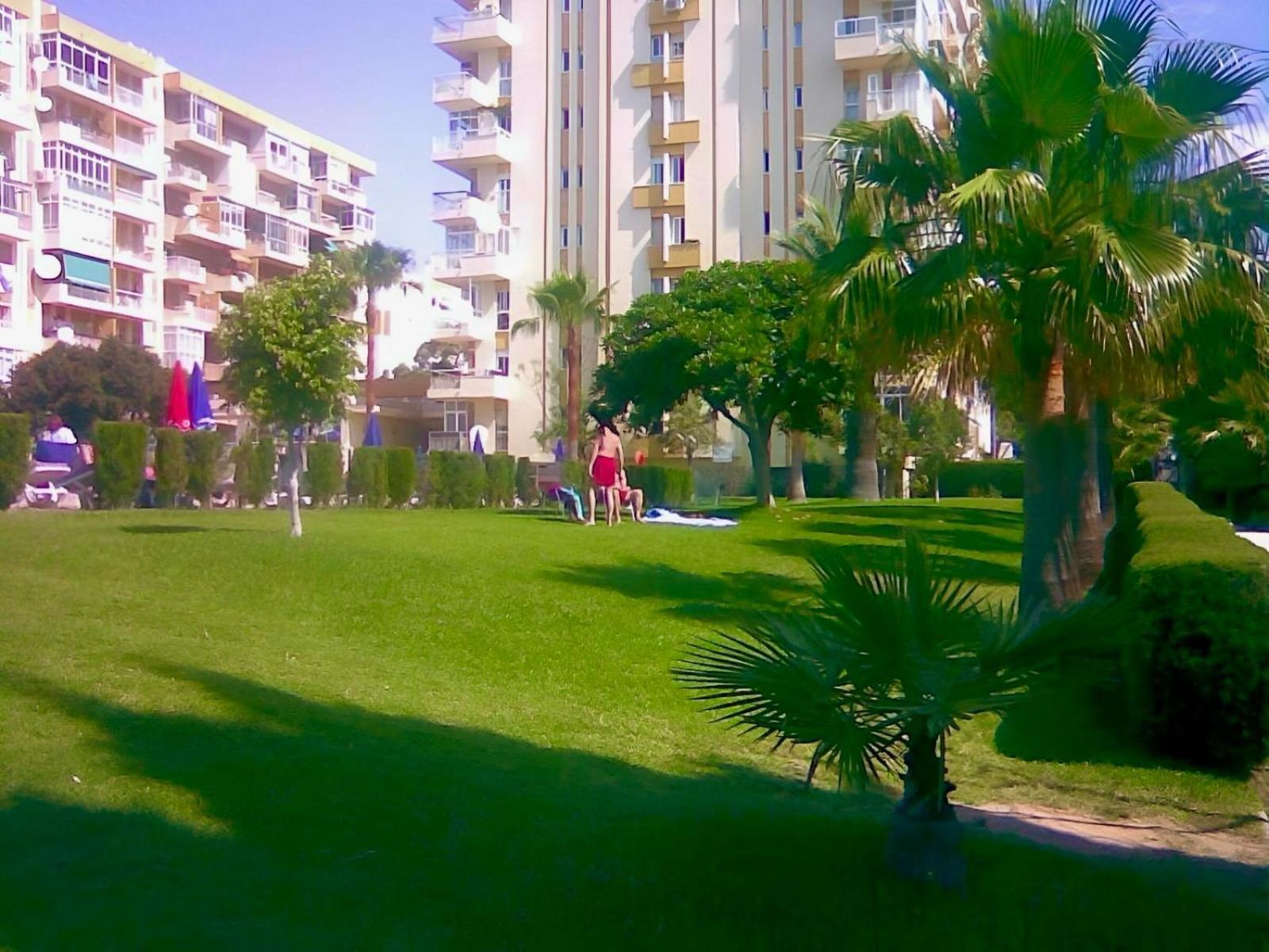 בנאלמדנה Luxury Suites Sunset Beach מראה חיצוני תמונה