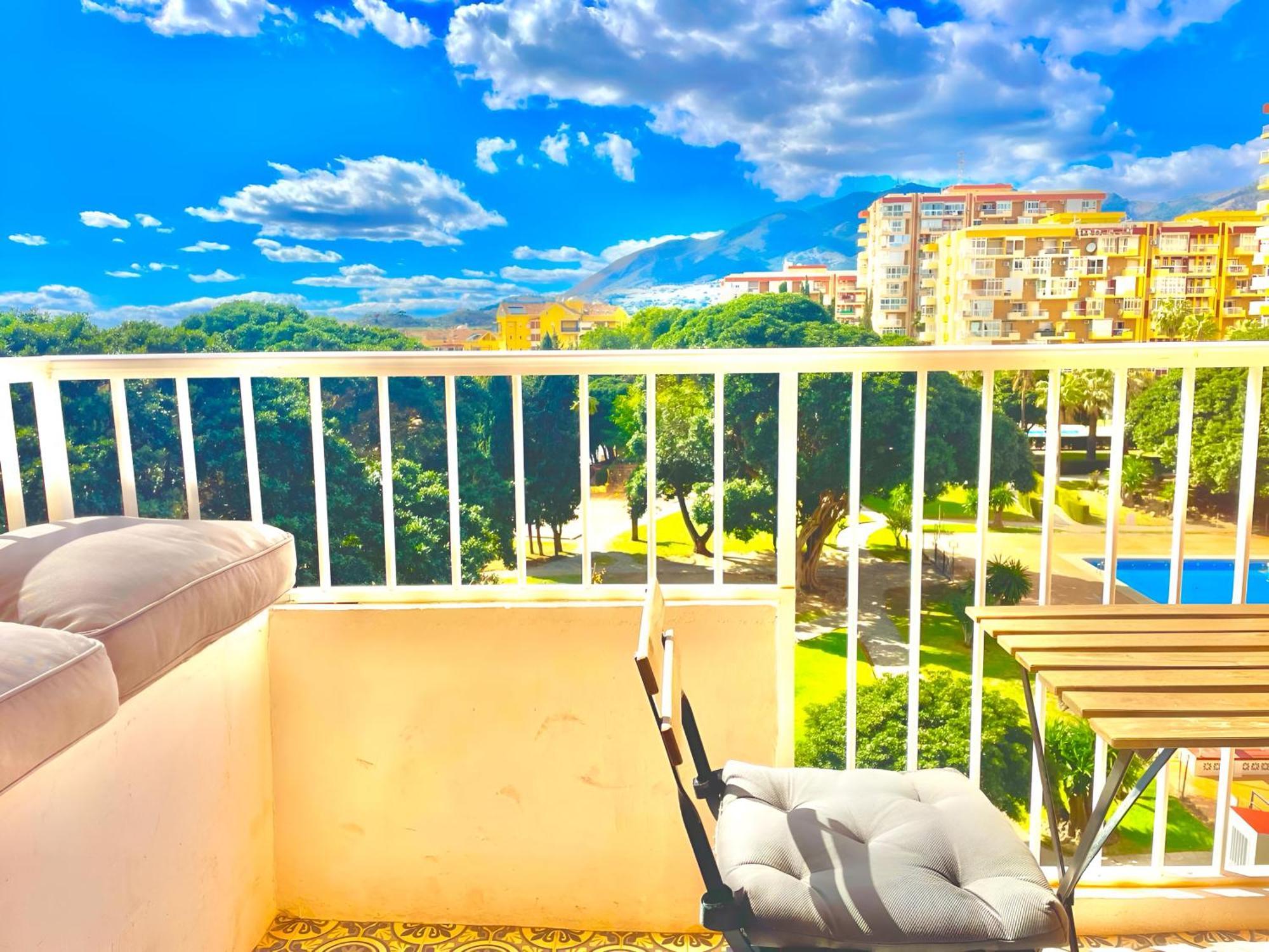 בנאלמדנה Luxury Suites Sunset Beach מראה חיצוני תמונה